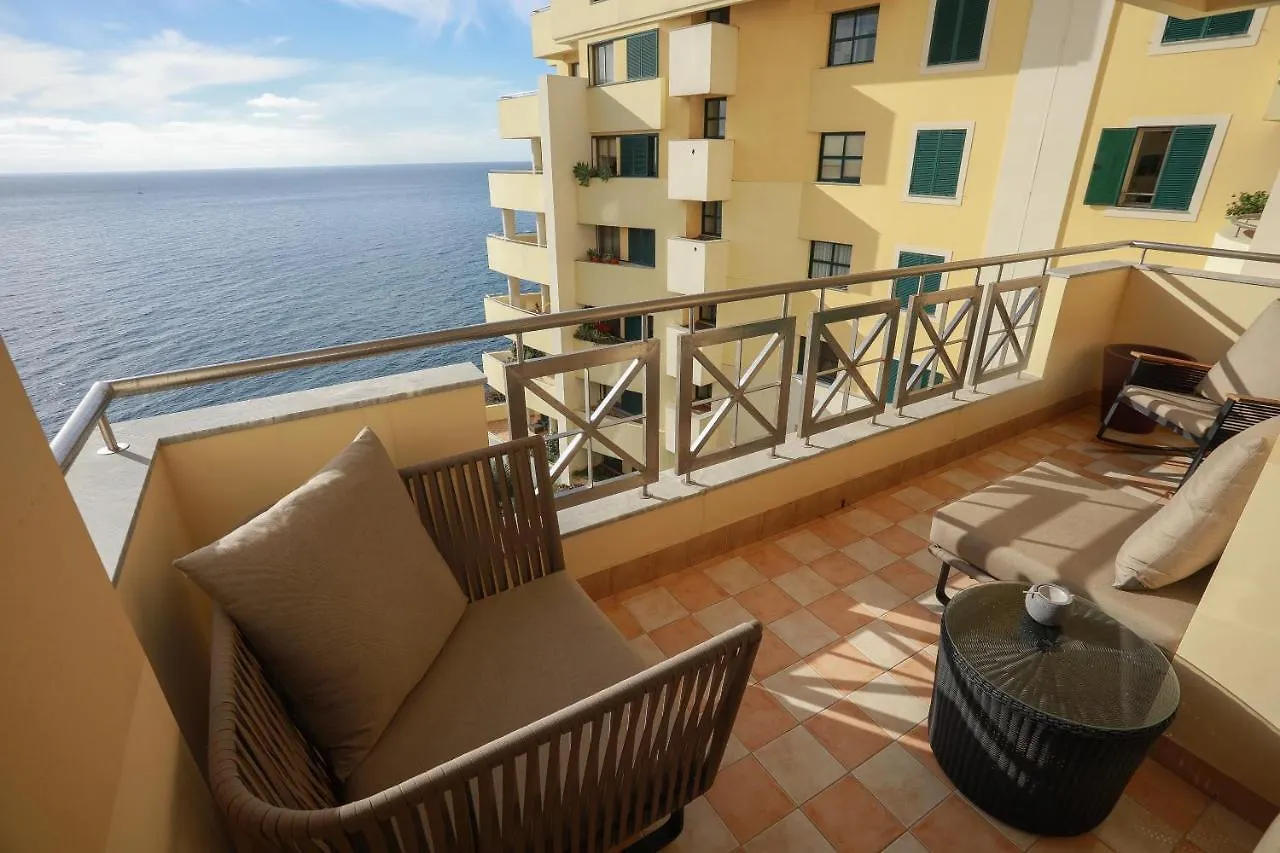 Marvelous Ocean View Apartment Funchal