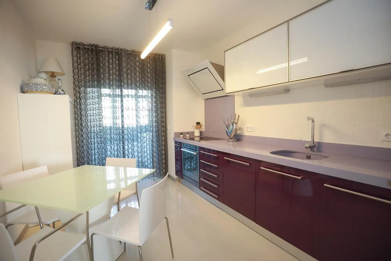 Marvelous Ocean View Apartment Funchal  Funchal (Madeira)